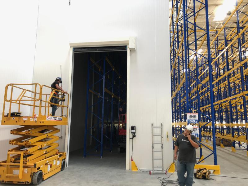 Portas Rápidas Rayflex impulsionam a eficiência de Centros de Distribuição